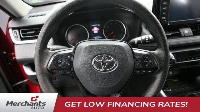 Used 2022 Toyota RAV4 XLE FWD image 20