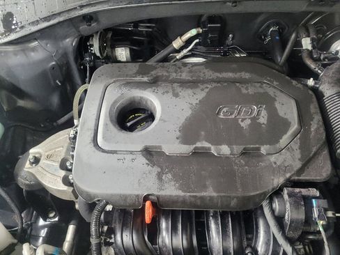 Used 2018 Kia Sorento LX image 30