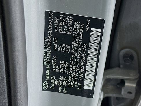 Used 2025 Hyundai Tucson SEL FWD image 12