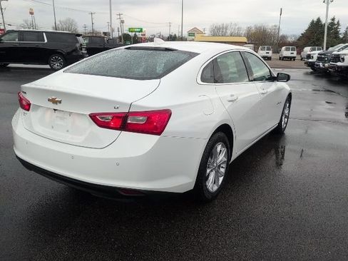 Used 2024 Chevrolet Malibu LT FWD image 7