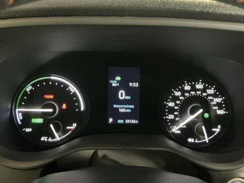 Used 2024 Toyota Sienna XSE w/ XSE Plus Package AWD/4WD image 18