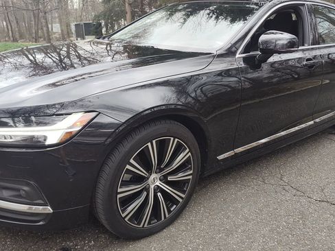 Used 2023 Volvo S90 B6 Plus AWD/4WD image 1