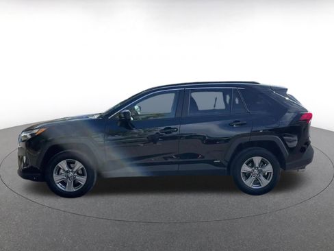 Used 2025 Toyota RAV4 LE image 8