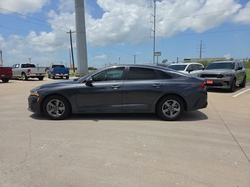 Used 2022 Kia K5 LXS FWD image 11