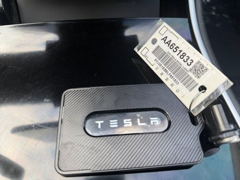 Used 2020 Tesla Model 3 Long Range image 16