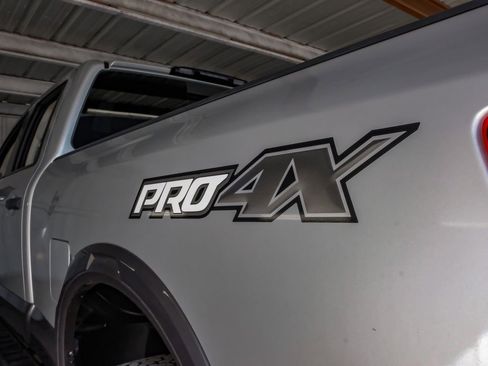 Used 2019 Nissan Titan PRO-4X image 53