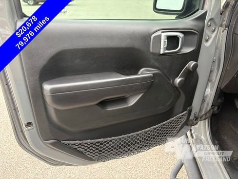 Used 2019 Jeep Wrangler Sport AWD/4WD image 12