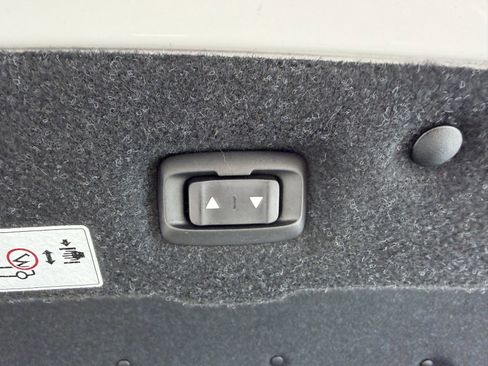 Used 2020 BMW M4 Base w/ Executive Package image 43