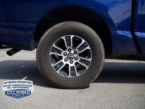 Used 2023 Nissan Titan SV AWD/4WD image 7
