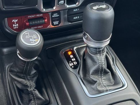 New 2027 Jeep Wrangler Unlimited Rubicon AWD/4WD image 35