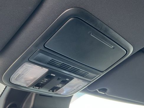 Certified 2025 Honda Passport TrailSport image 29