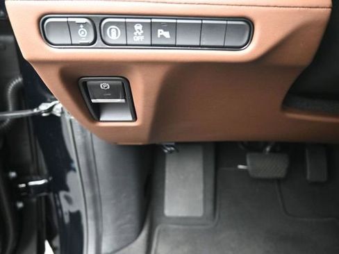 Used 2022 Acura MDX FWD w/ Technology Package image 16