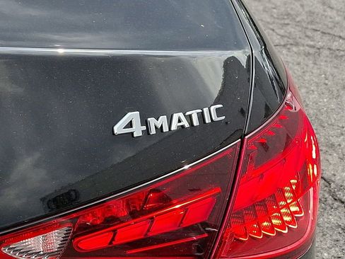 Used 2025 Mercedes-Benz C 300 4MATIC Sedan image 30