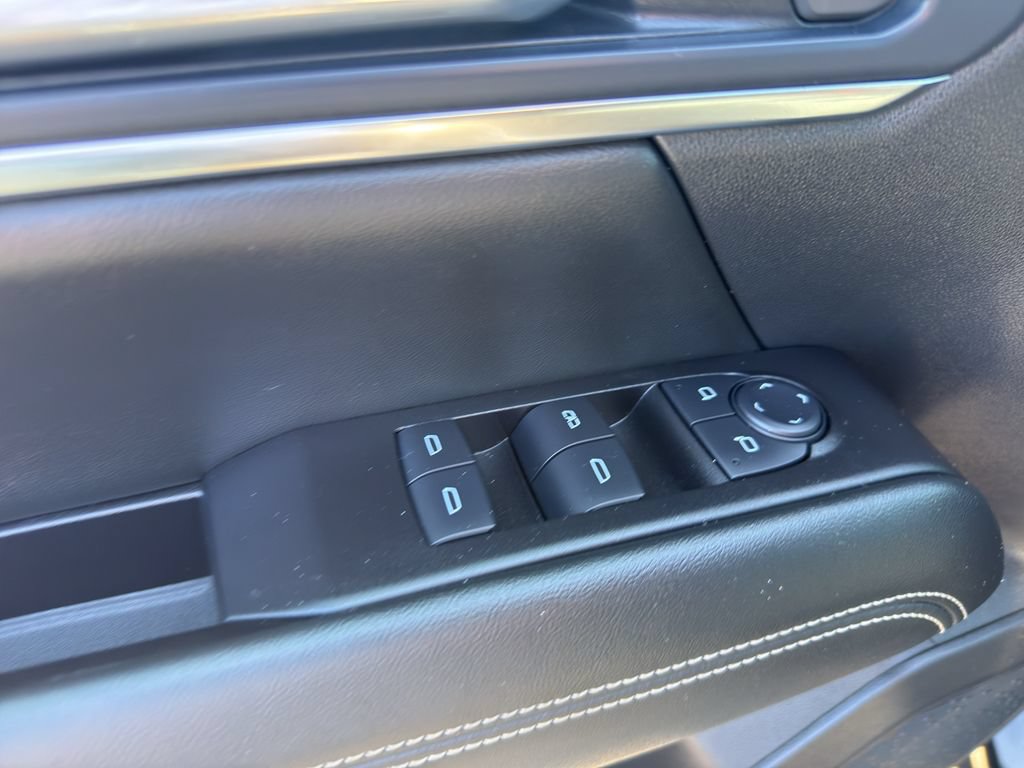 Certified 2025 GMC Terrain Elevation AWD/4WD image 13