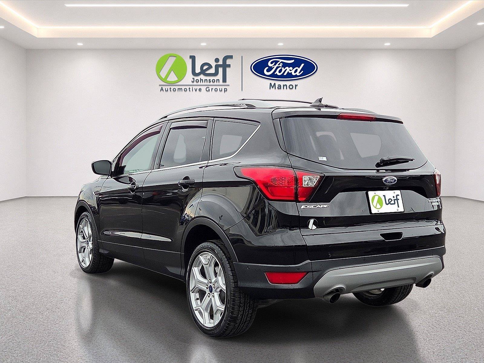 Used 2019 Ford Escape Titanium FWD image 5