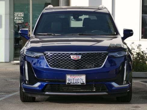 New 2025 Cadillac XT6 Premium Luxury image 9