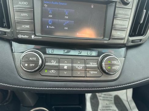 Used 2014 Toyota RAV4 XLE AWD/4WD image 18