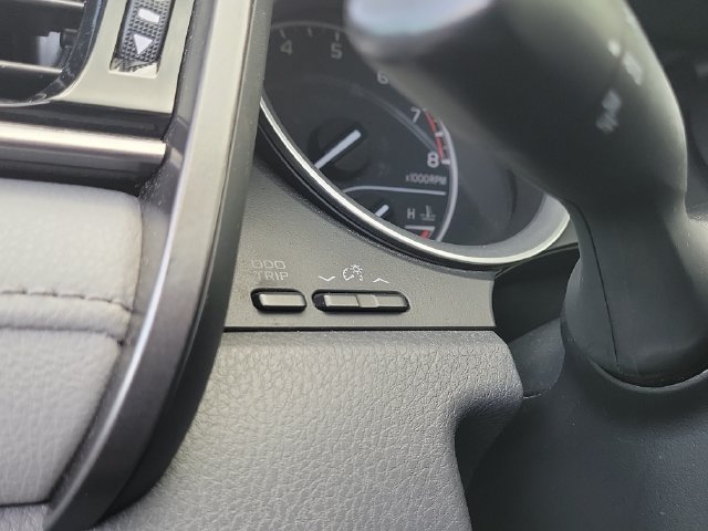 Used 2022 Toyota Camry LE FWD image 13