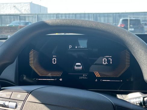 Used 2025 Kia K4 FWD image 40