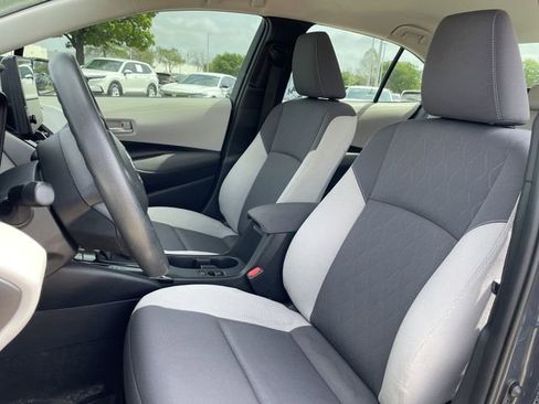 Used 2024 Toyota Corolla LE w/ LE Convenience Package image 22