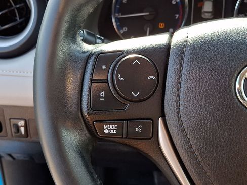 Used 2016 Toyota RAV4 XLE AWD/4WD image 24