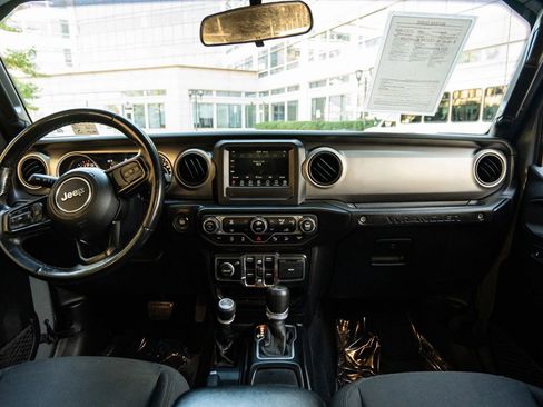 Used 2020 Jeep Wrangler Unlimited Sport S AWD/4WD image 22