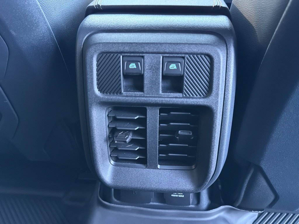 Used 2025 Ford Bronco Badlands AWD/4WD image 23