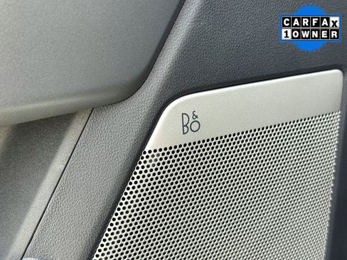 Used 2024 Ford F250 Lariat w/ Black Appearance Package image 16