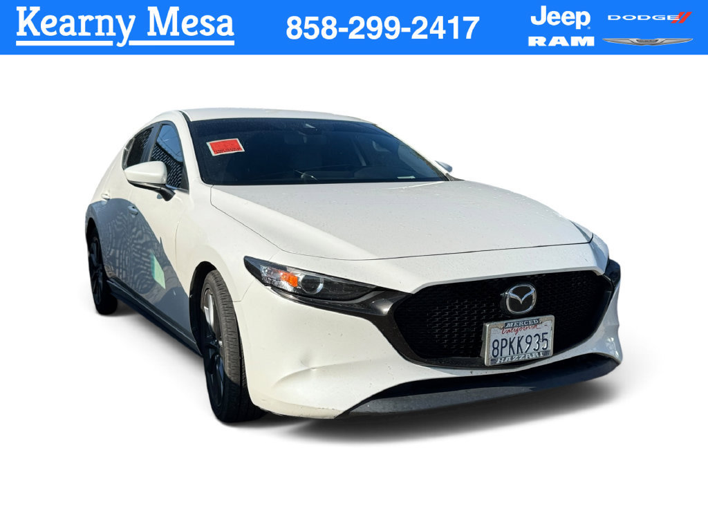 Used 2019 MAZDA MAZDA3 Hatchback w/ Preferred Package FWD image 1