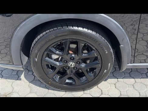 Certified 2024 Honda HR-V Sport image 17