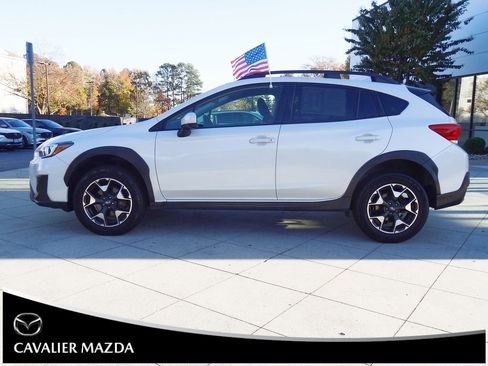 Used 2019 Subaru Crosstrek 2.0i Premium w/ Eyesight System image 7