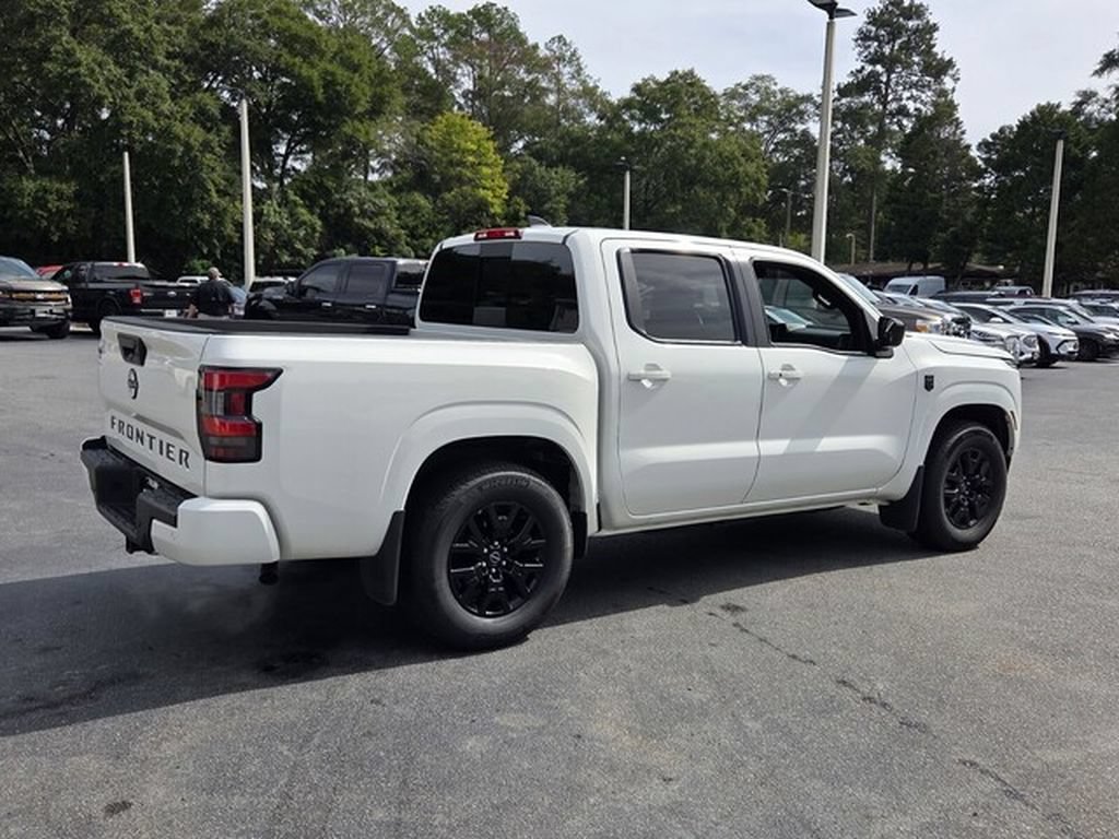 Used 2026 Nissan Frontier SV w/ SV Convenience Package RWD image 14