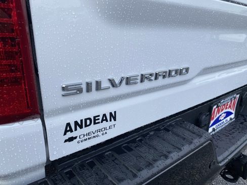 New 2025 Chevrolet Silverado 2500 Custom w/ Custom Value Package image 30