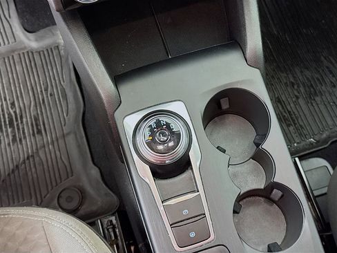 Used 2021 Ford Escape SE w/ Convenience Package image 16