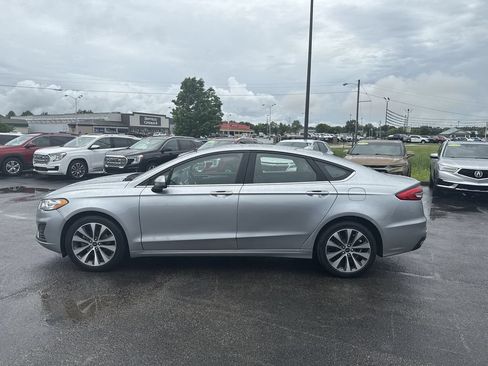 Used 2020 Ford Fusion SE AWD/4WD image 11