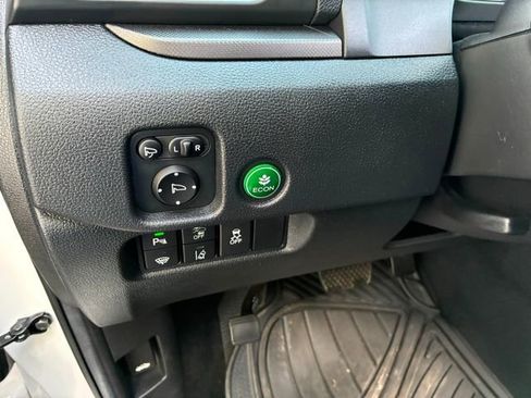 Used 2023 Honda Passport TrailSport image 28