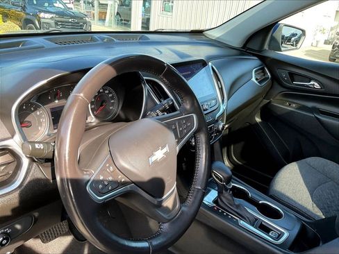 Used 2022 Chevrolet Equinox LT AWD/4WD image 8