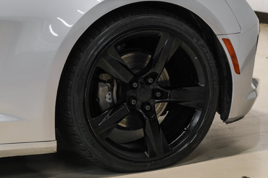 Used 2018 Chevrolet Camaro LS RWD image 48