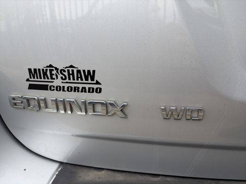 Used 2017 Chevrolet Equinox LT w/ Convenience Package image 26