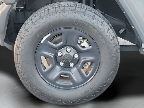 Used 2024 Jeep Wrangler Sport image 11