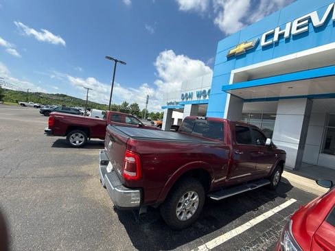 Used 2020 RAM 3500 Laramie AWD/4WD image 14