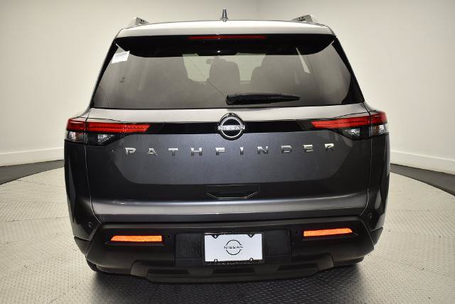 Certified 2025 Nissan Pathfinder SV FWD image 6