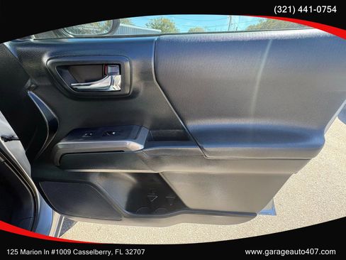 Used 2017 Toyota Tacoma TRD Sport w/ Tow Package RWD image 33
