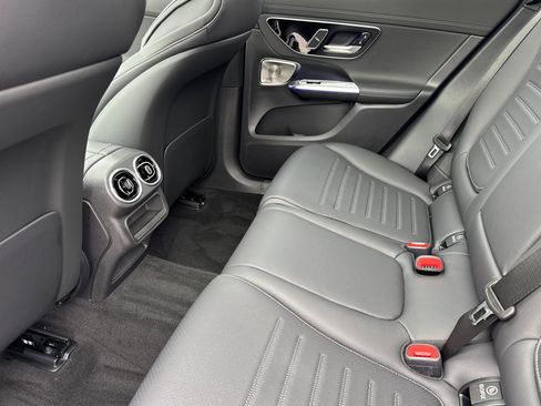 New 2026 Mercedes-Benz GLC 300 300 image 12