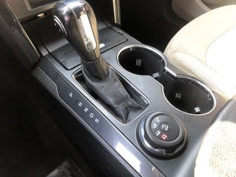 Used 2018 Ford Explorer 4WD image 25