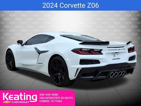 Used 2024 Chevrolet Corvette Z06 image 2