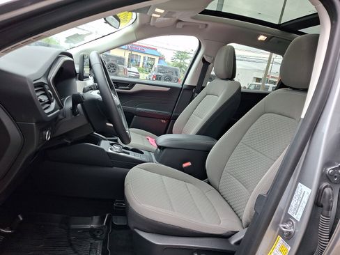 Certified 2022 Ford Escape SE w/ SE Sport Appearance Package AWD/4WD image 15