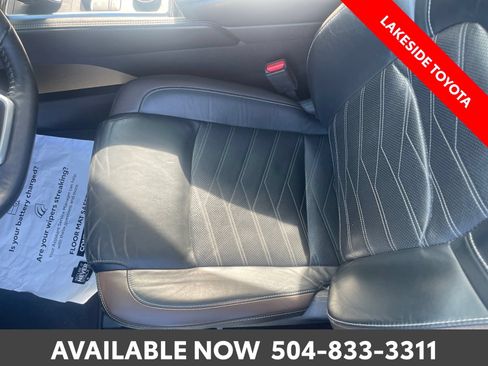 Used 2023 Nissan Pathfinder Platinum w/ Cargo Package AWD/4WD image 30