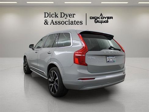 Certified 2025 Volvo XC90 B5 Plus image 4