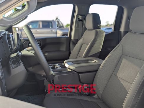 Used 2025 Chevrolet Silverado 1500 Custom w/ Turbomax Blackout Package image 27